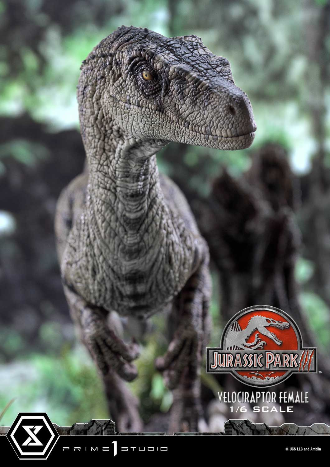 P1 LMCJP-11 Jurassic Park III Velociraptor Female