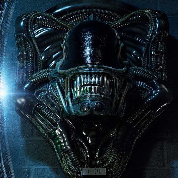 P1 Alien Warrior Head Trophy