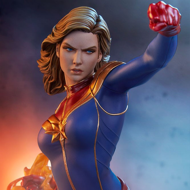 SC AA Captain Marvel 