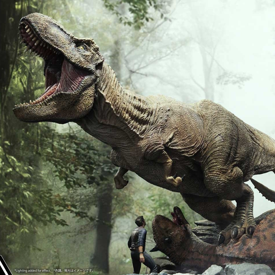 P1 LMCJW2-07 T-REX & CARNOTAURUS