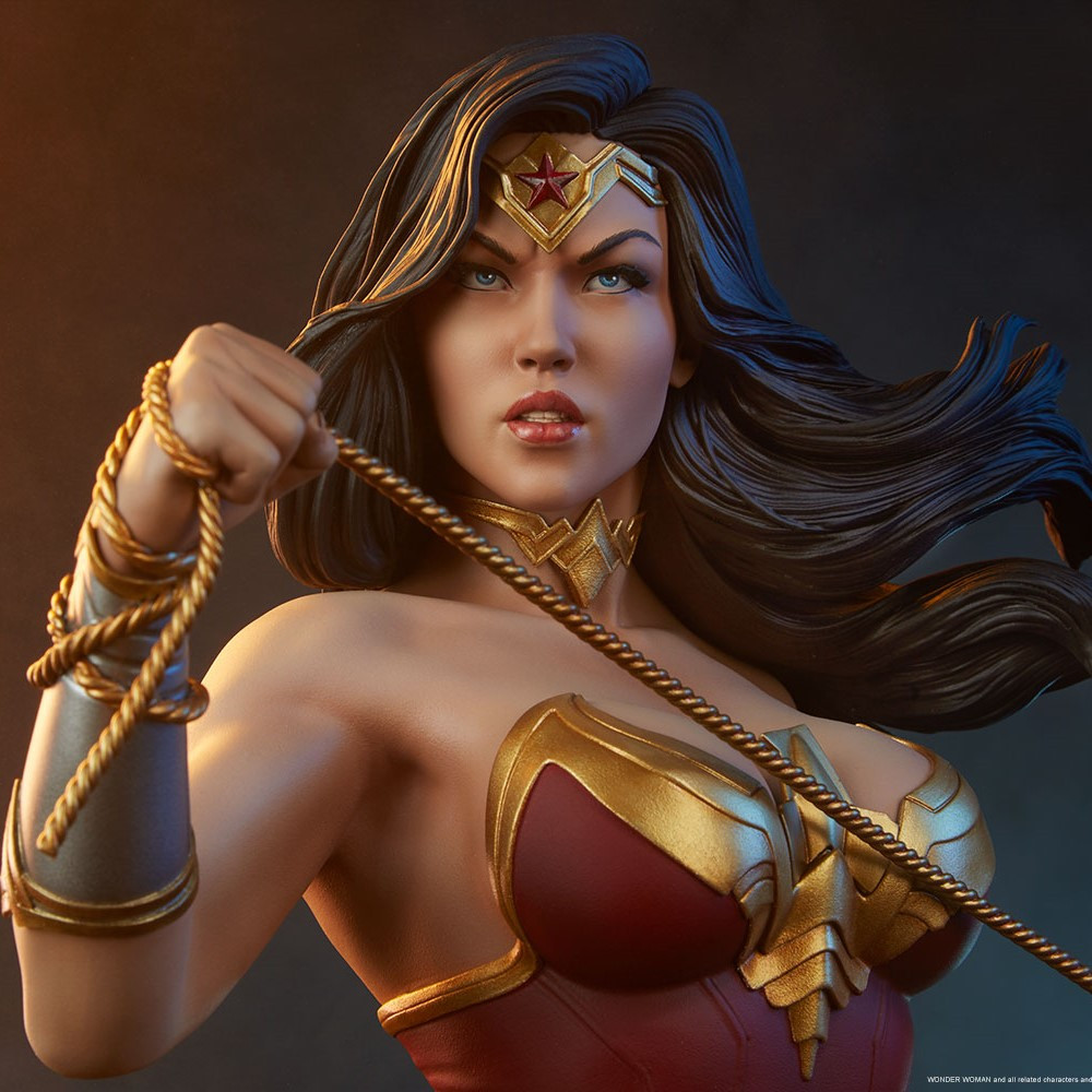 SC Wonder Woman Bust