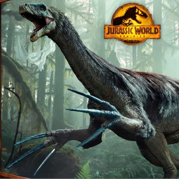 P1 LMCJW3-02  Jurassic World Dominion Therizinosaurus