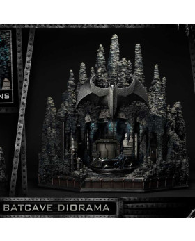 P1 TLCDC-01UT BATMAN TACTICAL THRONE ULT