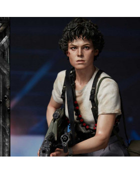 P1 UPMAL-01 ELLEN RIPLEY 